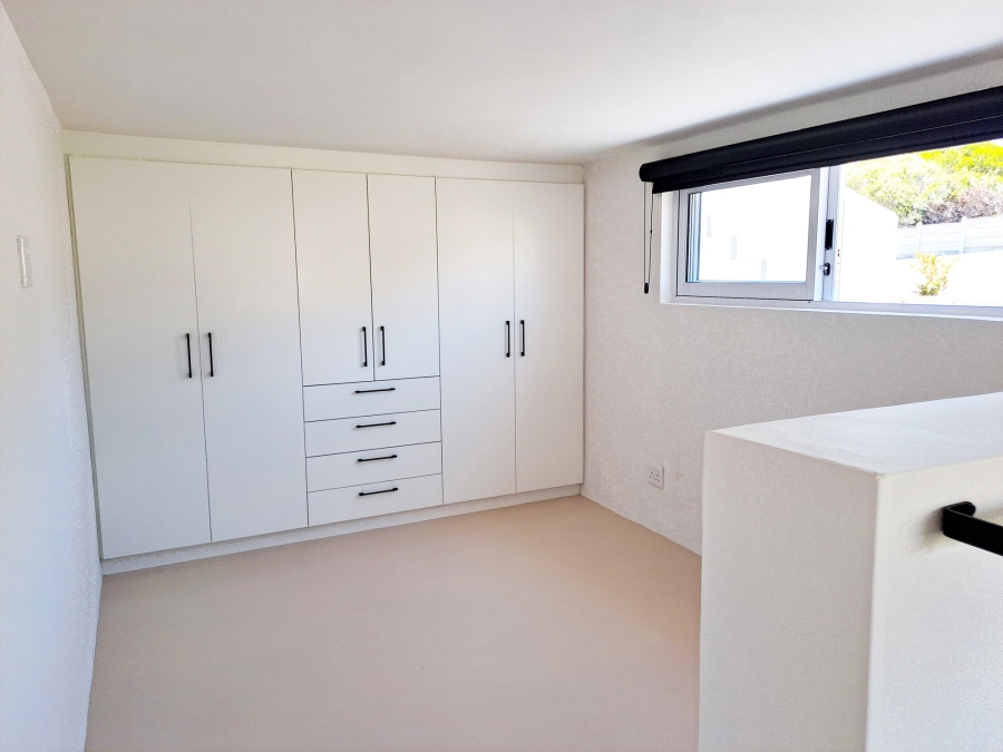 4 Bedroom Property for Sale in Agulhas Western Cape